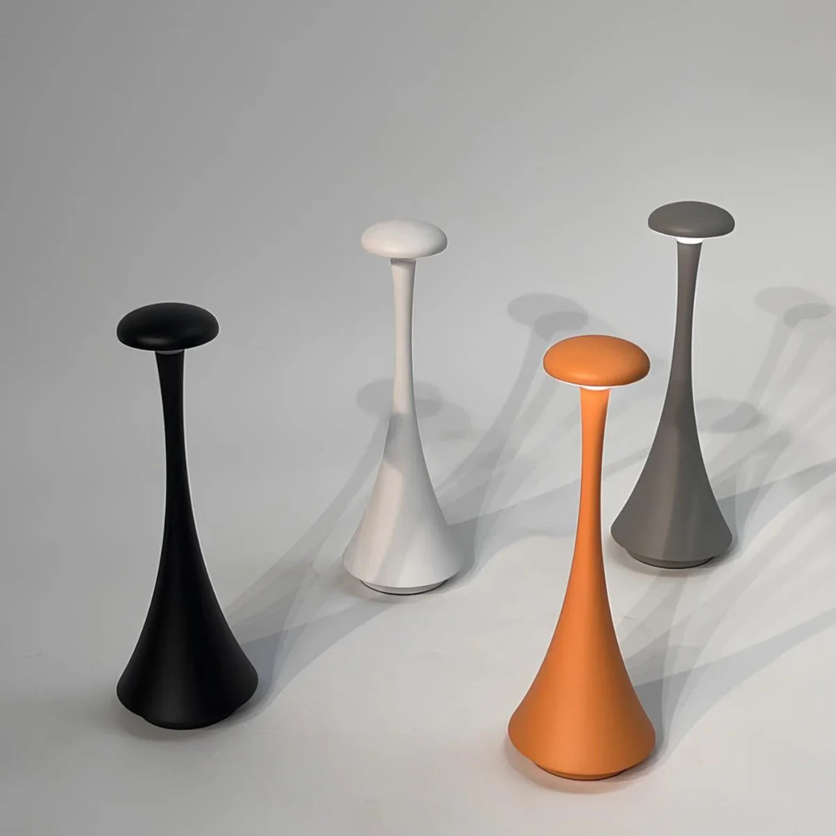 Lumea | Draadloze Tafellamp – Oplaadbaar met Touchbediening & Dimbaar Licht