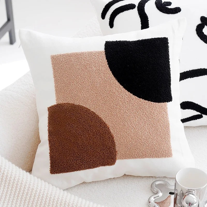 Mika | Vintage Patchwork Kussenhoezen – Zachte Decoratieve Kussens in Bruin & Crème