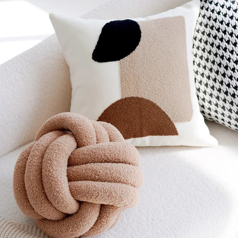 Mika | Vintage Patchwork Kussenhoezen – Zachte Decoratieve Kussens in Bruin & Crème