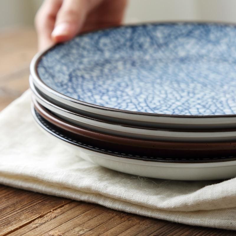 Izu Ceramica | Luxe Japans Porseleinen Bord – Unieke Textuur