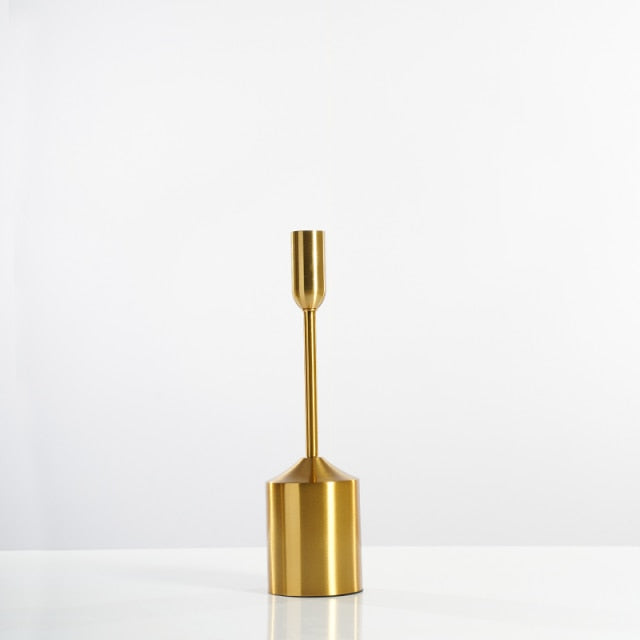 AstaDorata | Luxe Gouden Kandelaars – Minimalistisch Metaal – Verschillende Maten – Modern Design