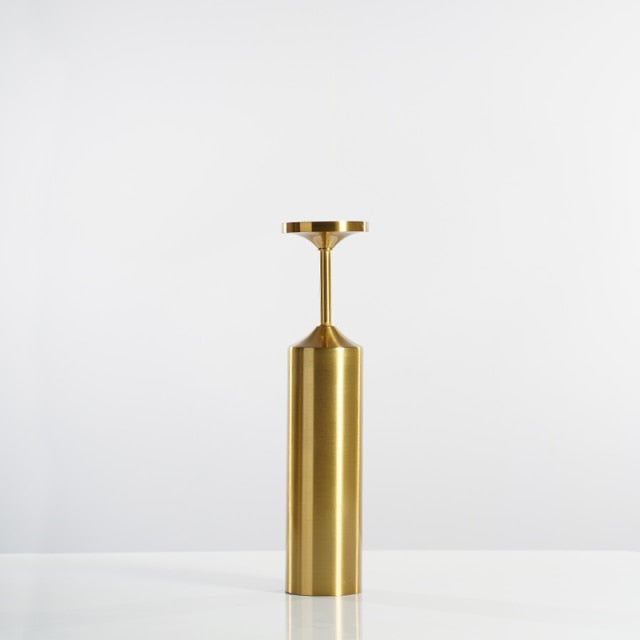 AstaDorata | Luxe Gouden Kandelaars – Minimalistisch Metaal – Verschillende Maten – Modern Design