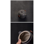 Ryoko Touki | Japanse Reis-theeset – Handgemaakt Aardewerk – Inclusief 2 Bekers & Reistas